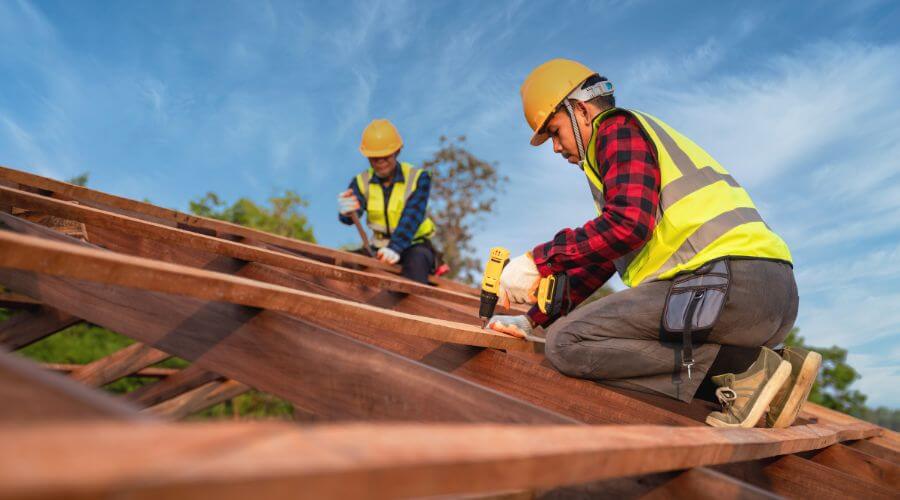 Professional gutter cleaning in Springport, MI